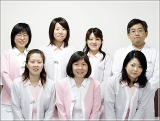 �X�^�b�t�ʐ^